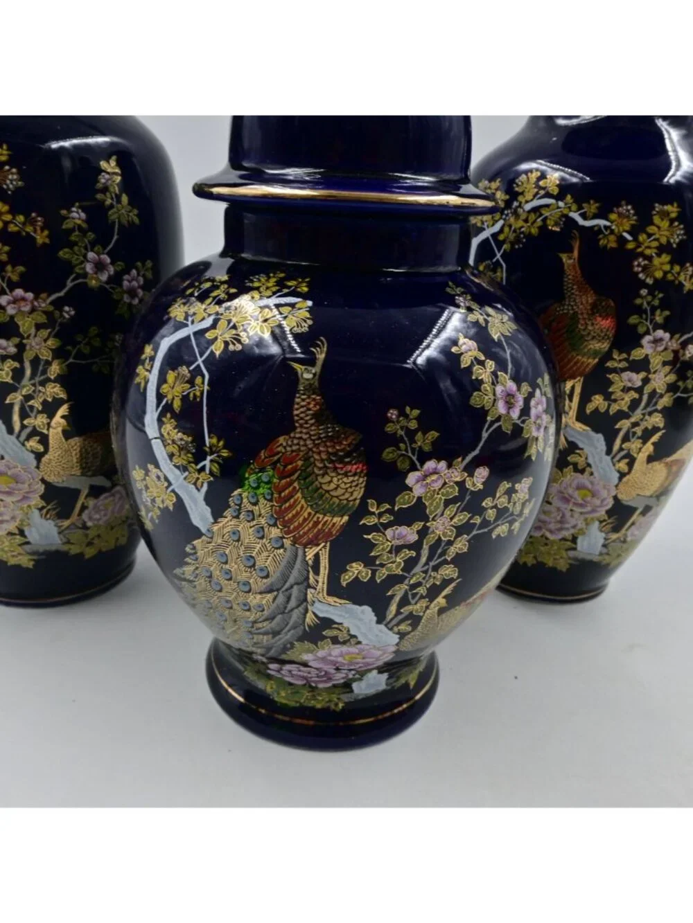 Japanese Set Of Porcelain Peacock Vases And Ginger Jar Vintage Set Of 3